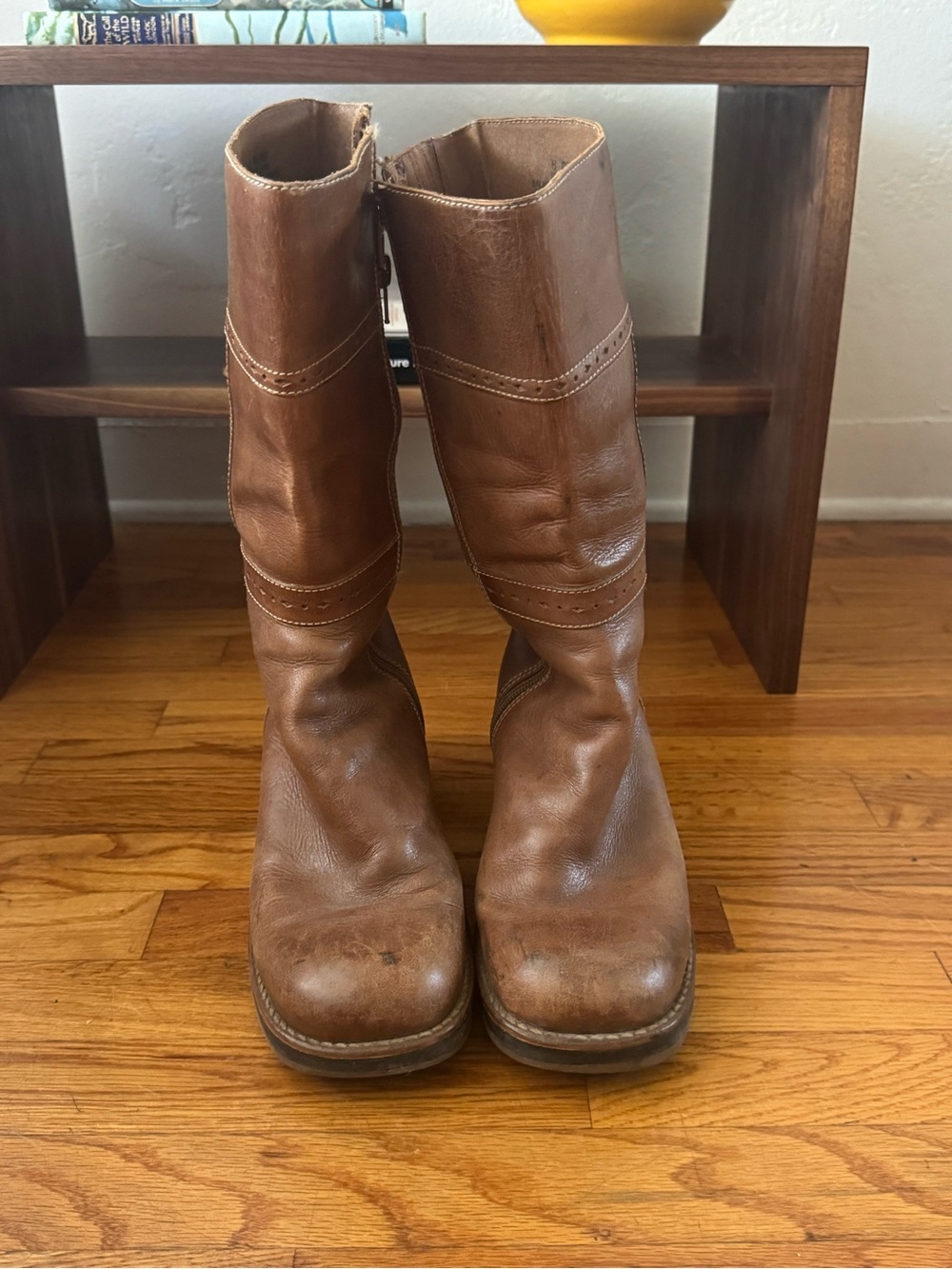 Vintage Y2K Brown Leather Skecher’s Mid-Calf Heeled Boots - Picture 3 of 9